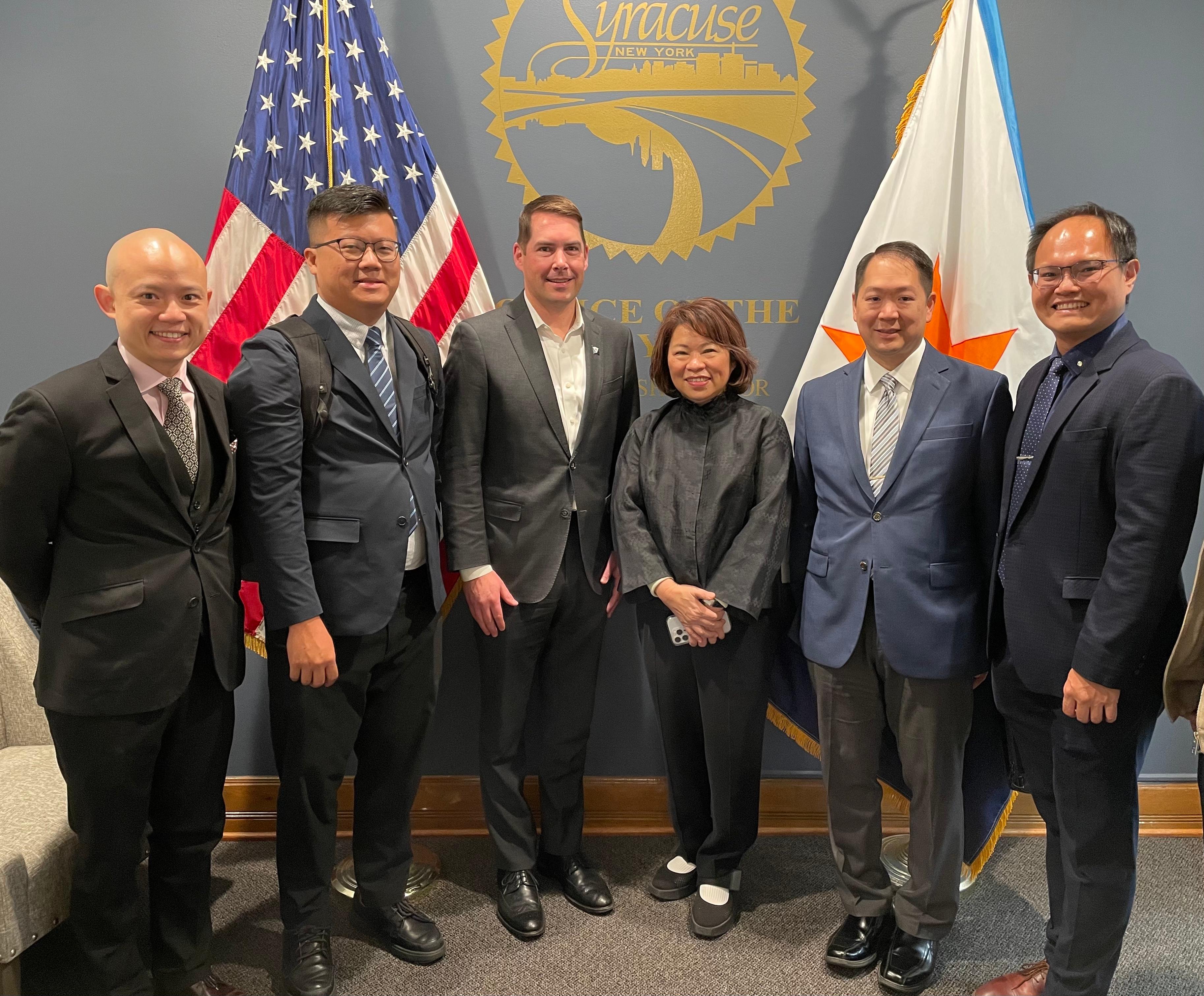 Raymond Yang interpreting during the 2024 visit of Chiayi City's mayoral delegation to Syracuse